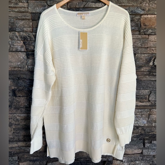 Michael Kors Cream Sweater - Picture 2 of 13